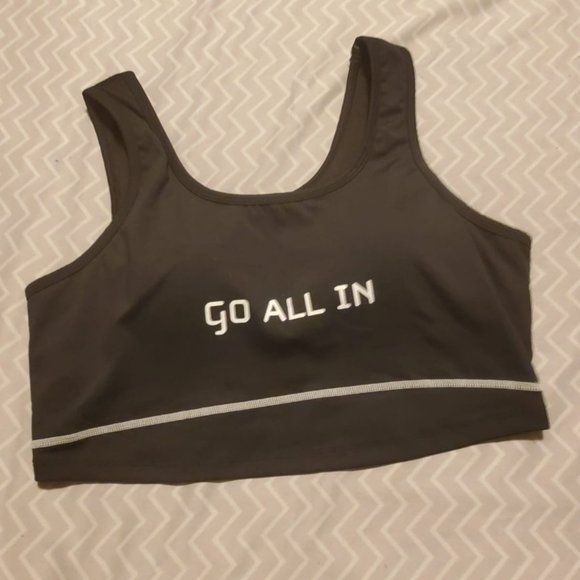 Medium Go All In Black and White Sports Bra Top - Picture 1 of 2